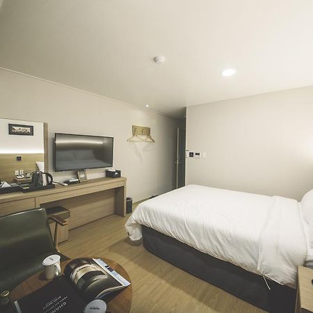 Harbor Hotel Jeju Exterior foto